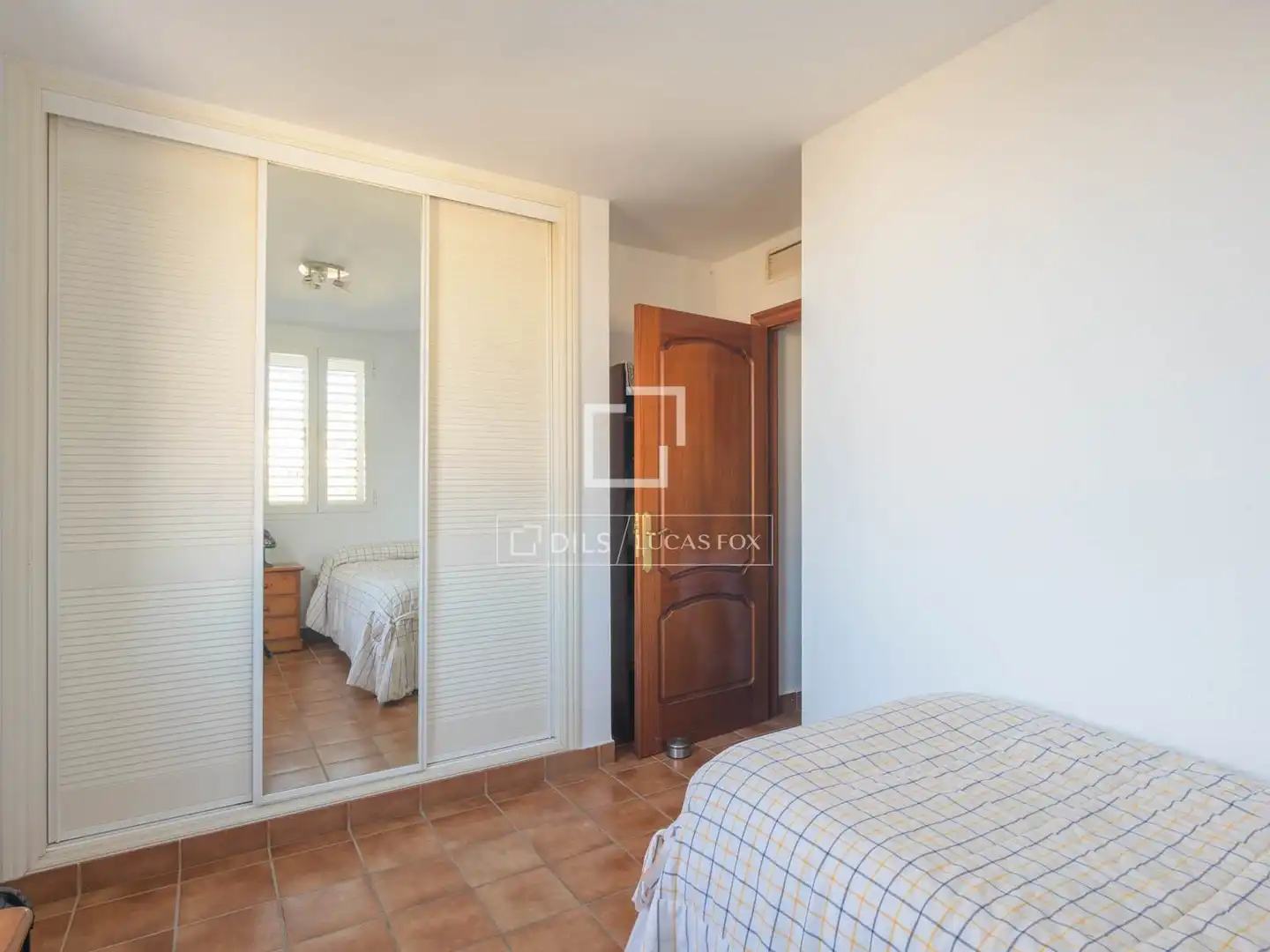 Dormitori de Casa o xalet en venda en Rincón de la Victoria amb Aire condicionat, Jardí privat i Terrassa