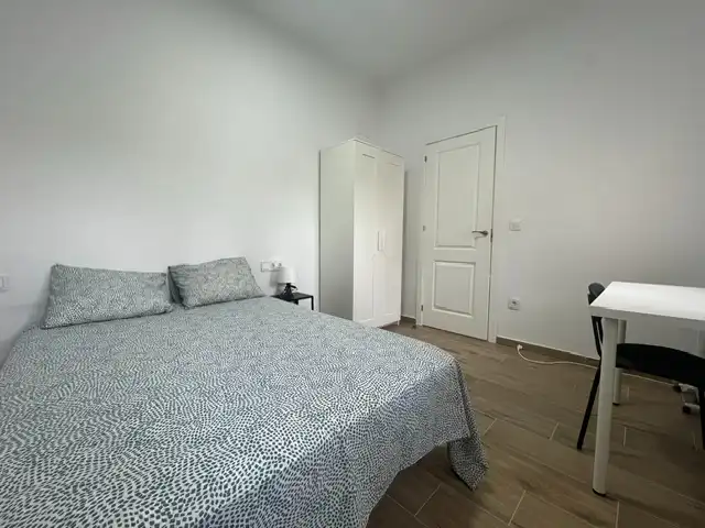 Habitación de Piso de alquiler en Castellón de la Plana / Castelló de la Plana con Aire acondicionado y Amueblado