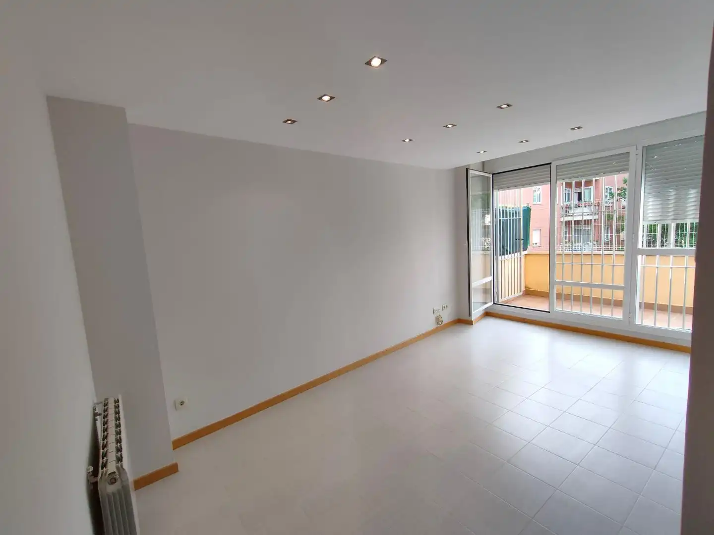 Living room of Flat for sale in Centro Comercial - Hospital