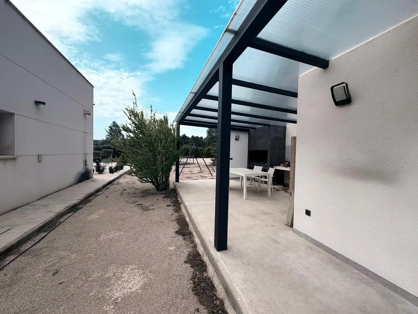 Terrassa de Casa o xalet en venda en Almansa amb Calefacció, Jardí privat i Terrassa