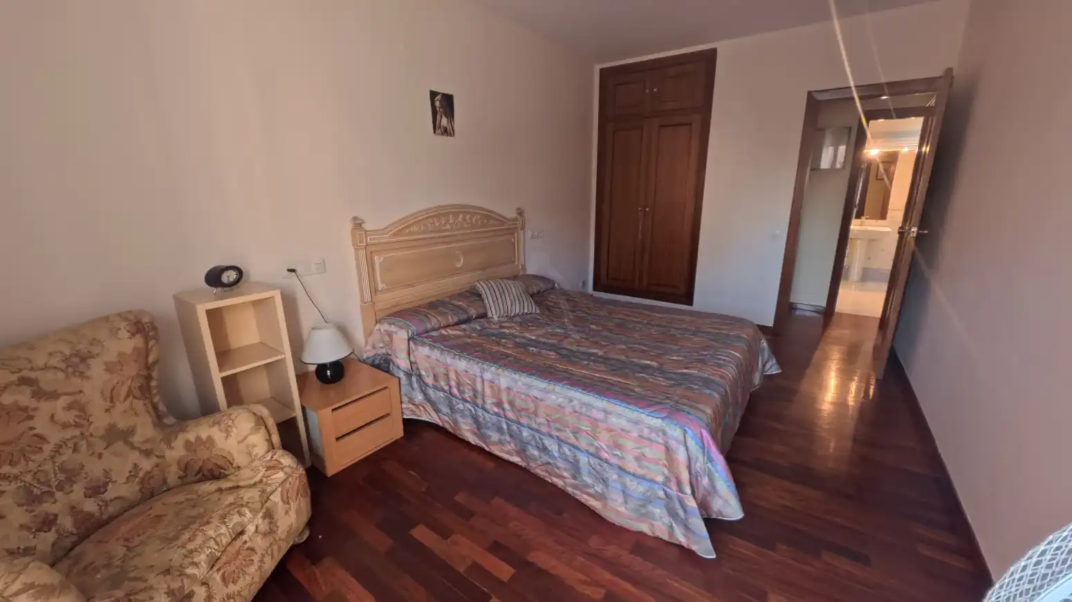 Habitación de Piso en venta en  Logroño con Calefacción, Parquet y Terraza