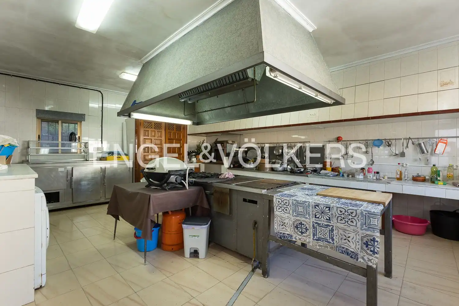 Cocina de Casa o chalet en venta en La Font d'en Carròs con Aire acondicionado, Calefacción y Jardín privado