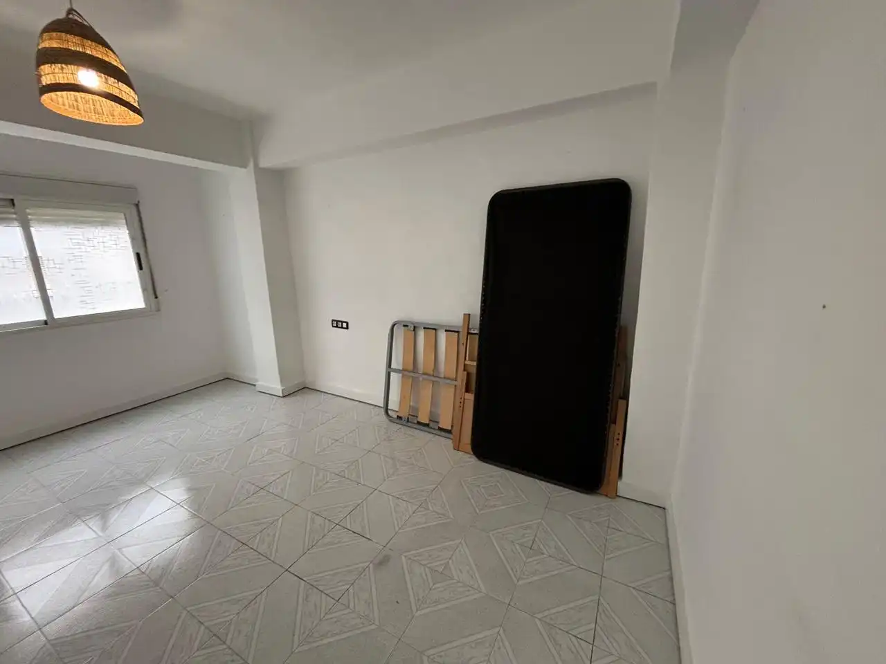 Flat for sale in Granada
