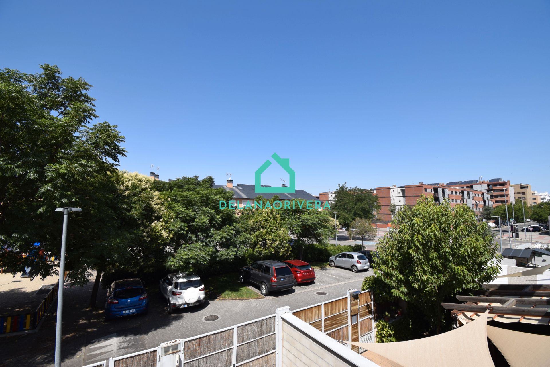 Exterior view of Single-family semi-detached to rent in Torrejón de Ardoz  with Air Conditioner, Heating and Terrace