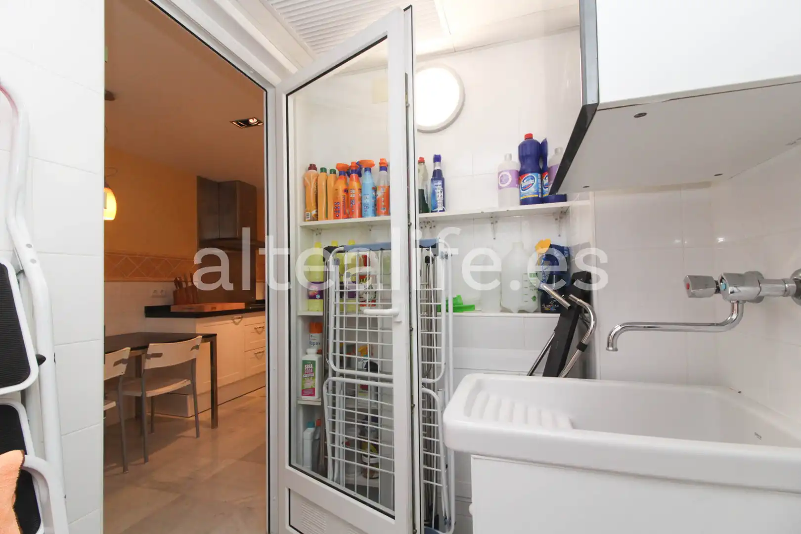 Cocina de Apartamento en venta en Altea con Aire acondicionado, Calefacción y Jardín privado