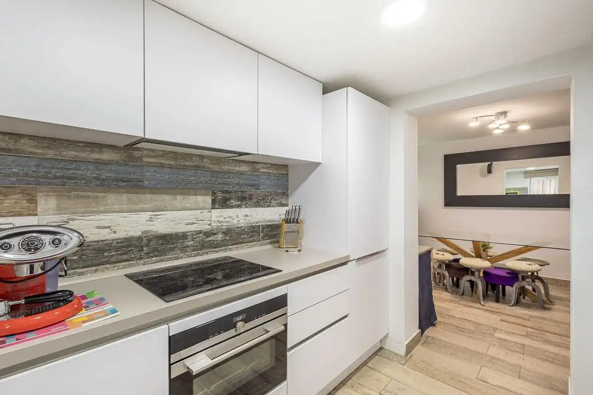 Cuina de Pis en venda en Granada amb Aire condicionat i Parquet