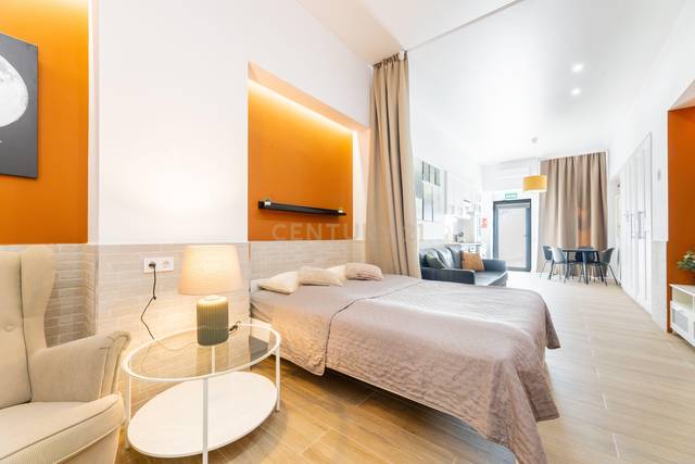 Edificio en Venta en Vicente, Carrer de Vicent Clavel, 12, València, Sp, -1 en Safranar
