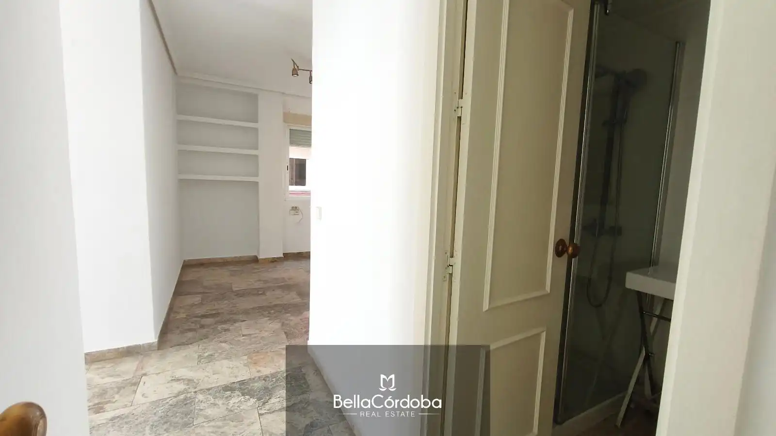 Flat for sale in Córdoba  with Air Conditioner, Storage room and Swimming Pool