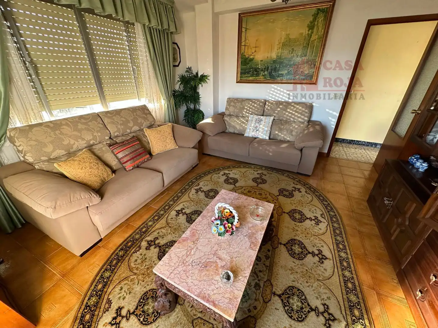 Sala d'estar de Casa o xalet en venda en Cangas  amb Calefacció, Terrassa i Traster