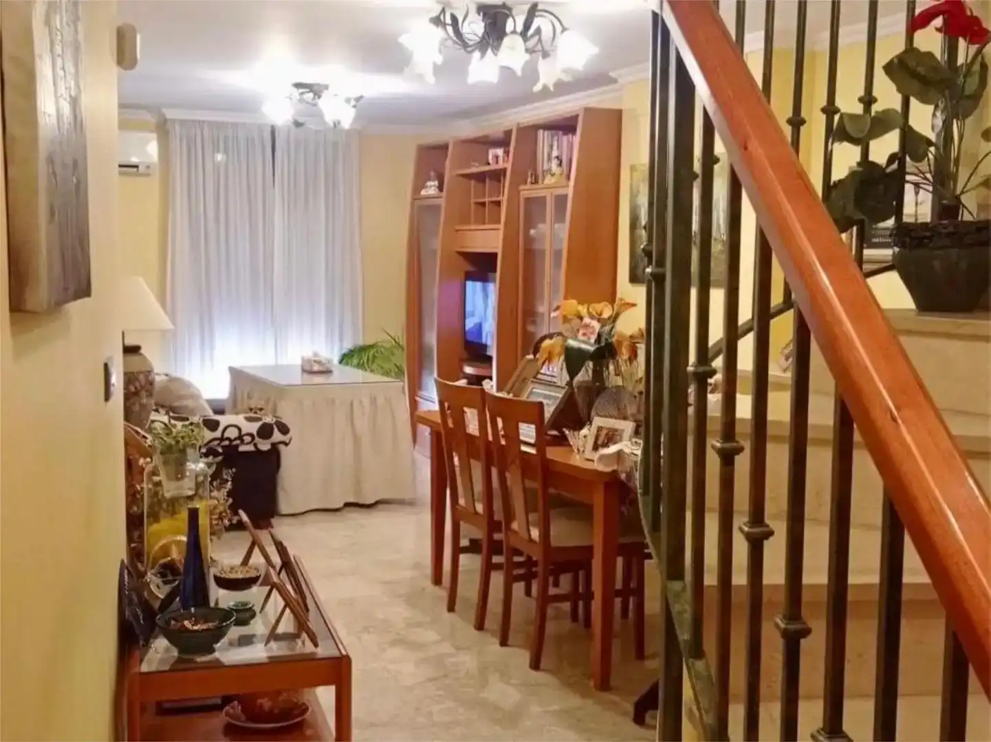 Comedor de Dúplex en venta en Villa de Otura con Aire acondicionado, Amueblado y Balcón