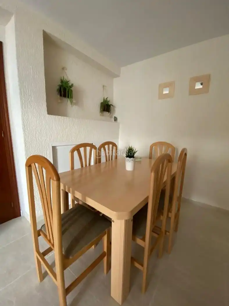 Flat with lift to rent in Avenida Castilla 44, imagen 3