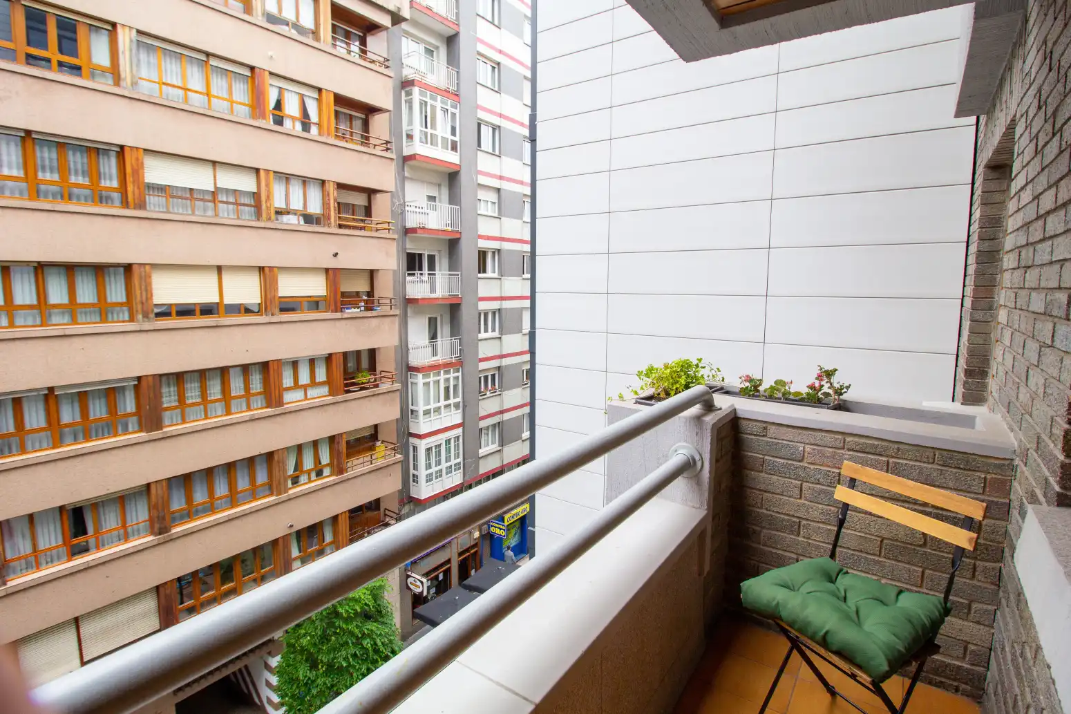 Terraza de Piso de alquiler en Gijón  con Calefacción, Terraza y Trastero
