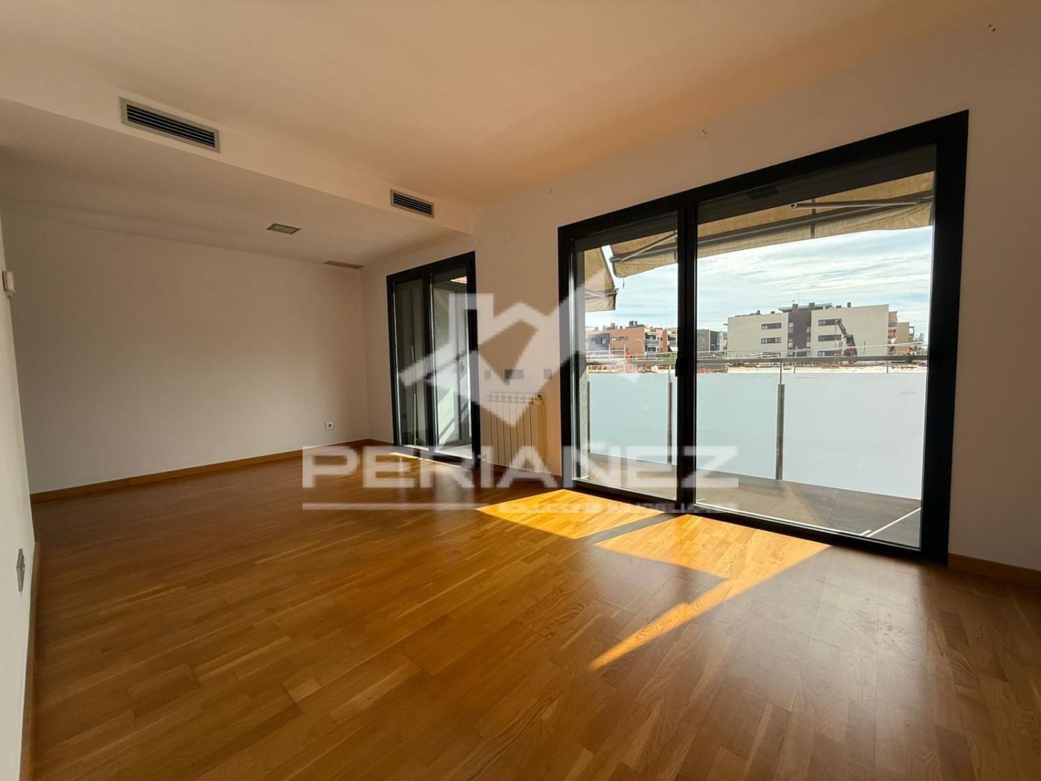 Flat to rent in Eixample Sud - La Barceloneta