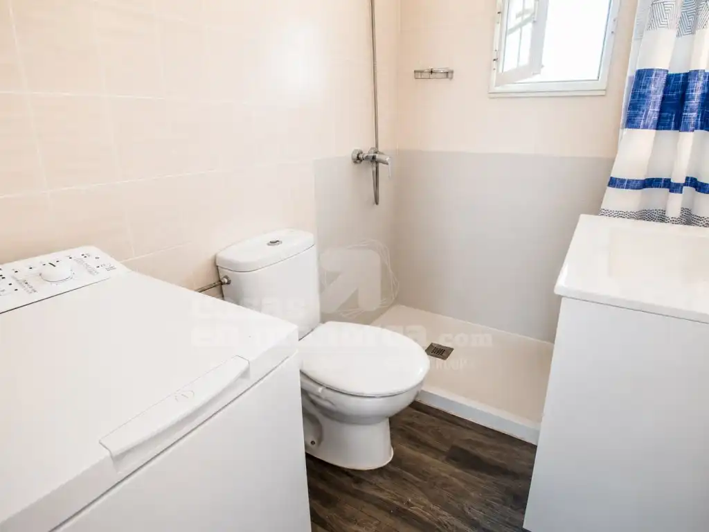Bany de Apartament en venda en Es Mercadal amb Terrassa, Piscina i Piscina comunitària