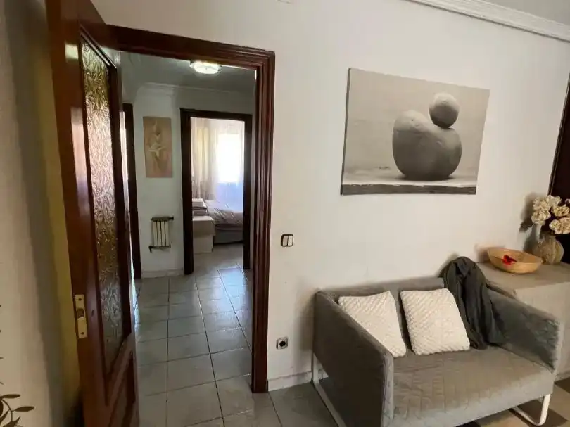 Wohnung zur Miete in  Madrid Capital mit Klimaanlage und Balkon