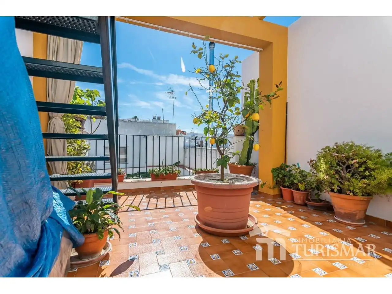 Habitatge amb terrassa en venda a Calle Marte 1