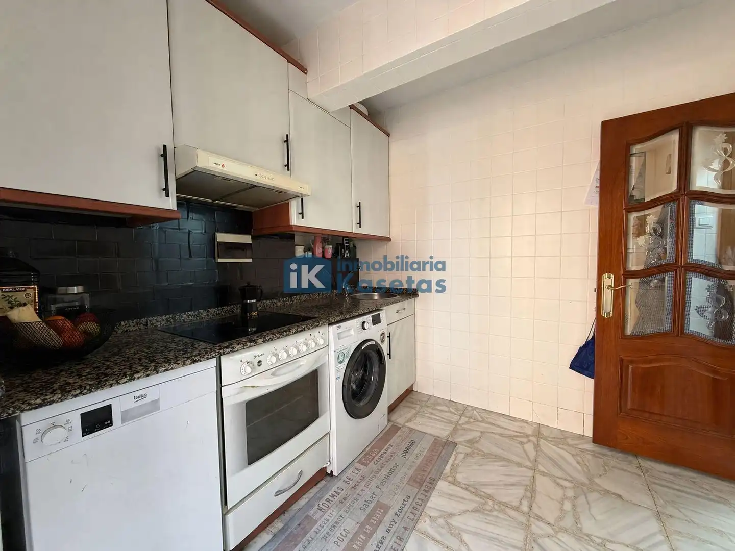 Cocina de Piso en venta en Basauri  con Calefacción y Terraza