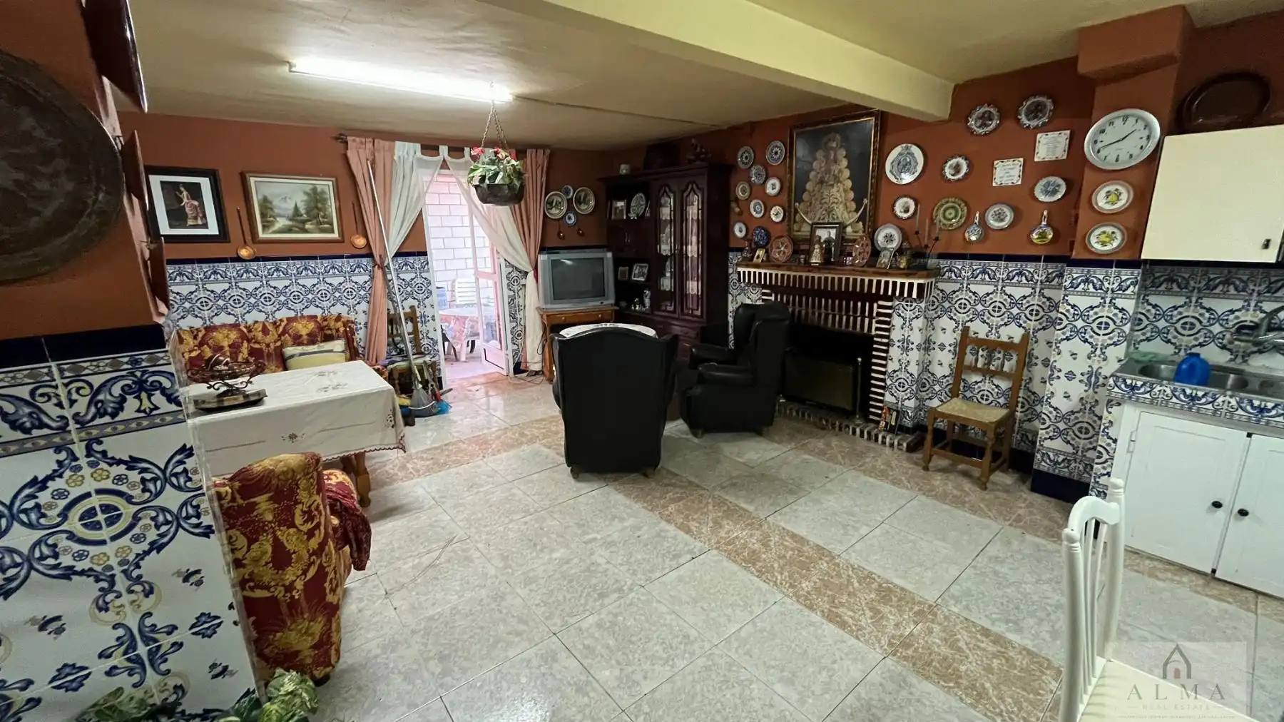 Houses for sale in Alange