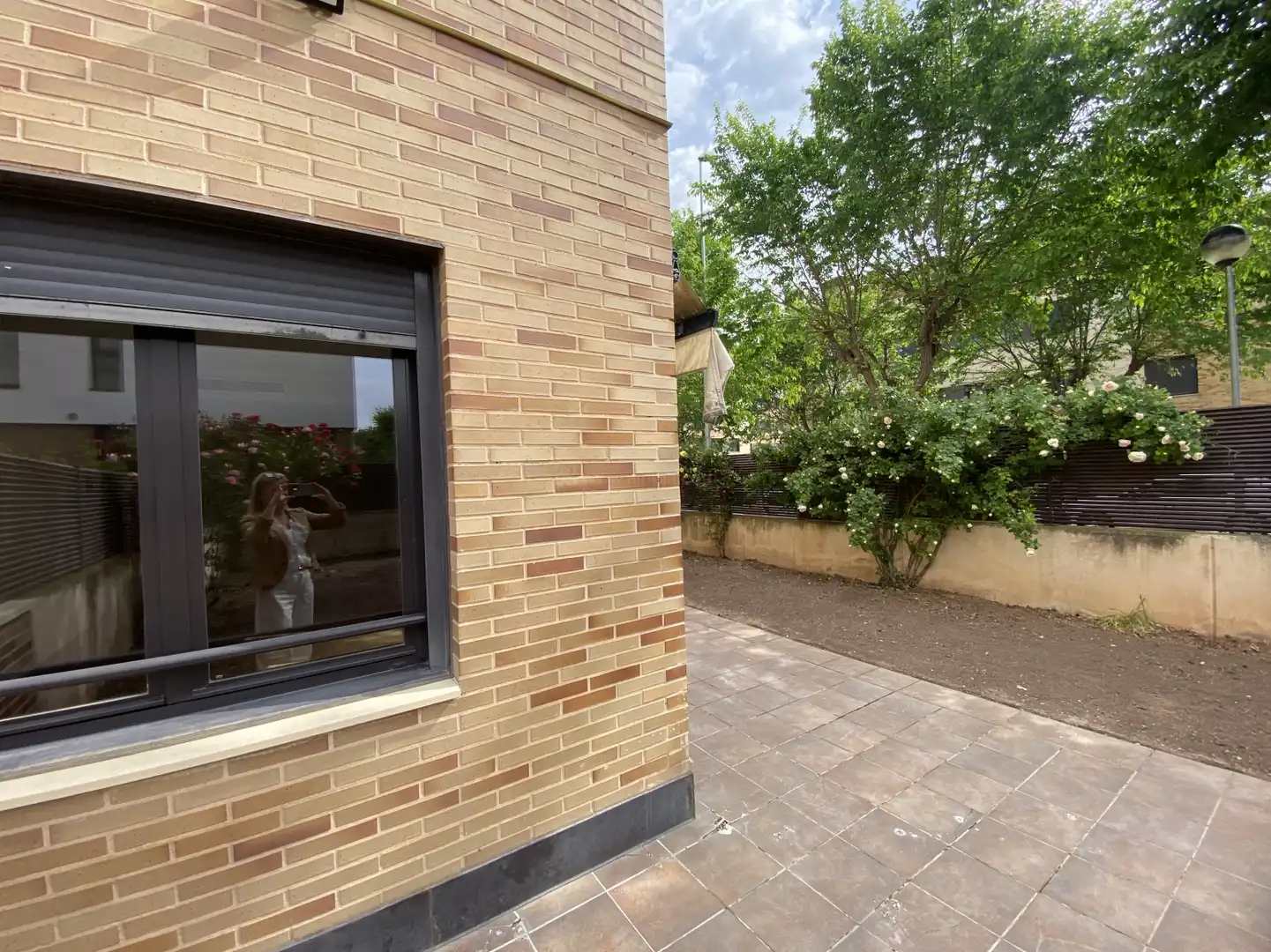 Vista exterior de Piso en venta en Lardero con Calefacción, Jardín privado y Parquet
