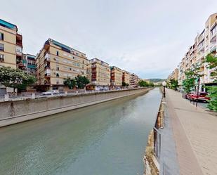 Vista exterior de Àtic en venda en  Granada Capital amb Aire condicionat, Calefacció i Terrassa