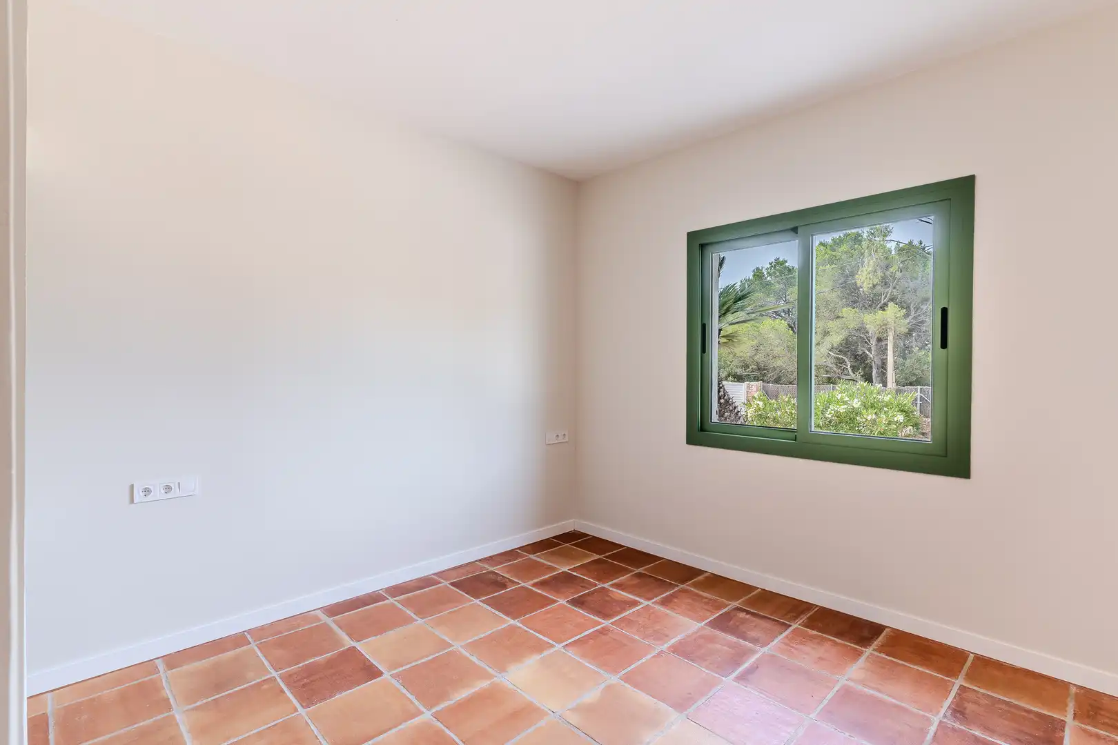 Bedroom of Houses for sale in L'Ametlla de Mar   with Air Conditioner, Heating and Private garden