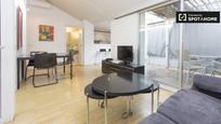 Living room of Flat to rent in  Madrid Capital  with Air Conditioner and Balcony