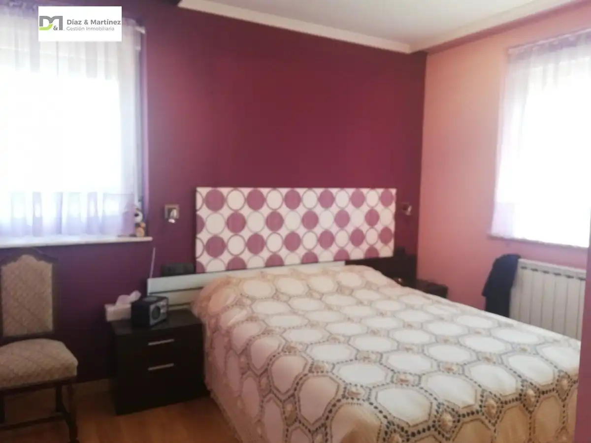 Habitación de Casa o chalet en venta en Santa Colomba de Curueño con Jardín privado, Parquet y Terraza