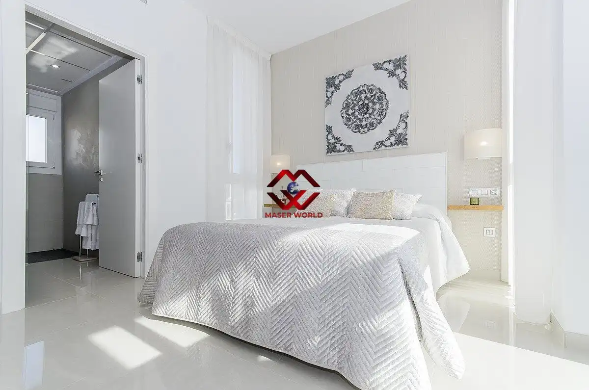 Chalet con piscina en venta en Los Montesinos, imagen 32