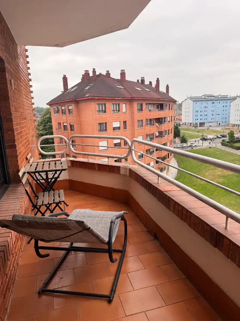 Terraza de Piso en venta en Oviedo  con Calefacción, Parquet y Terraza