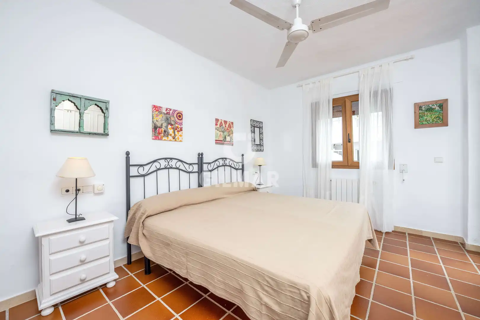 Schlafzimmer von Wohnung zum Verkauf in Zahara de los Atunes mit Heizung, Privatgarten und Schwimmbad