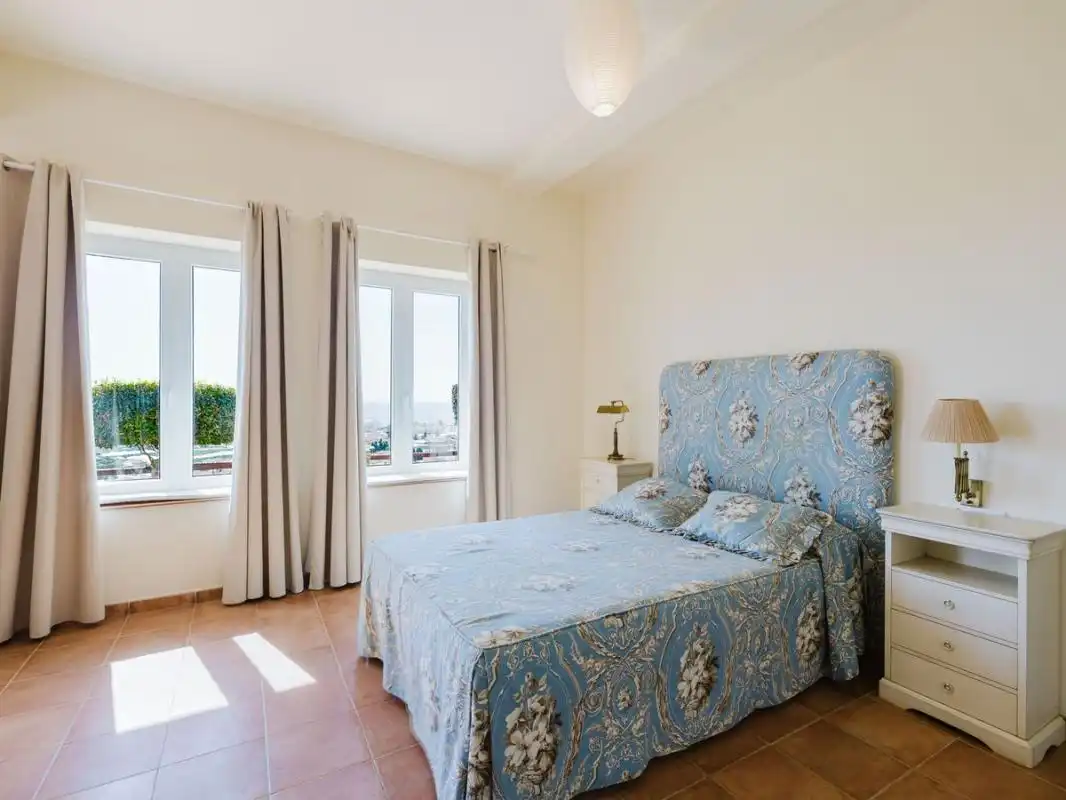 Dormitori de Casa o xalet en venda en Torrox amb Aire condicionat, Calefacció i Jardí privat