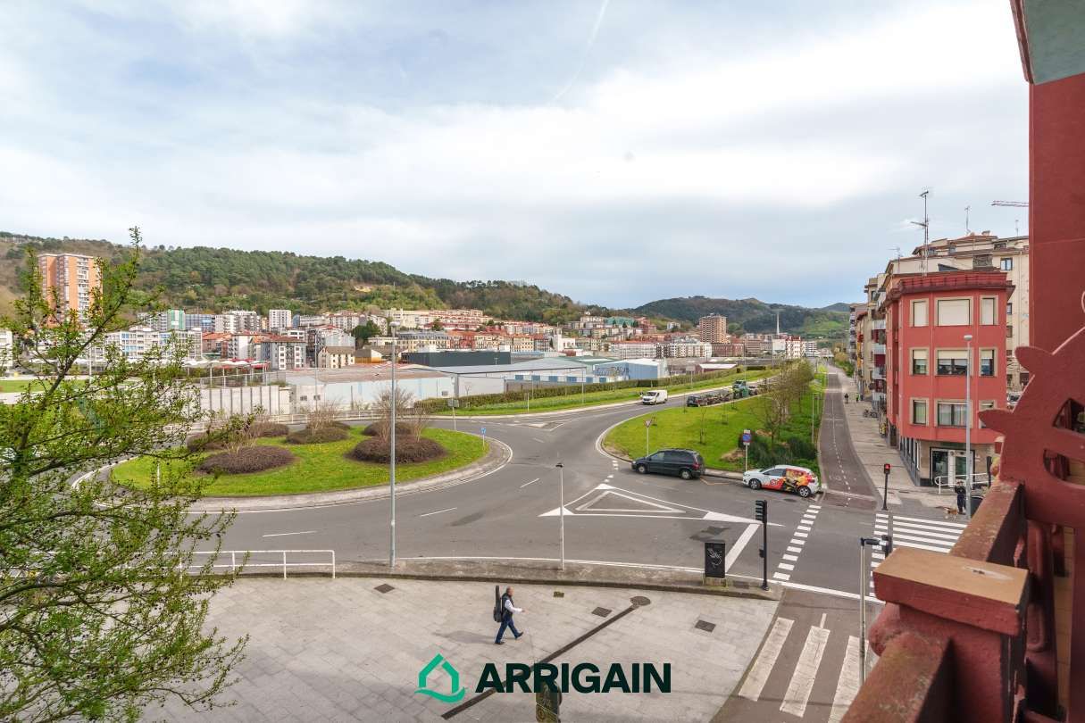 Exterior view of Flat for sale in Donostia - San Sebastián   with Balcony