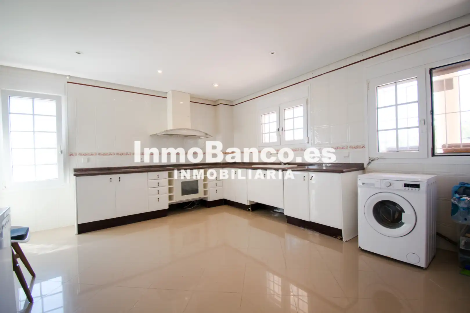 Cocina de Casa o chalet en venta en Chiva con Aire acondicionado, Calefacción y Jardín privado