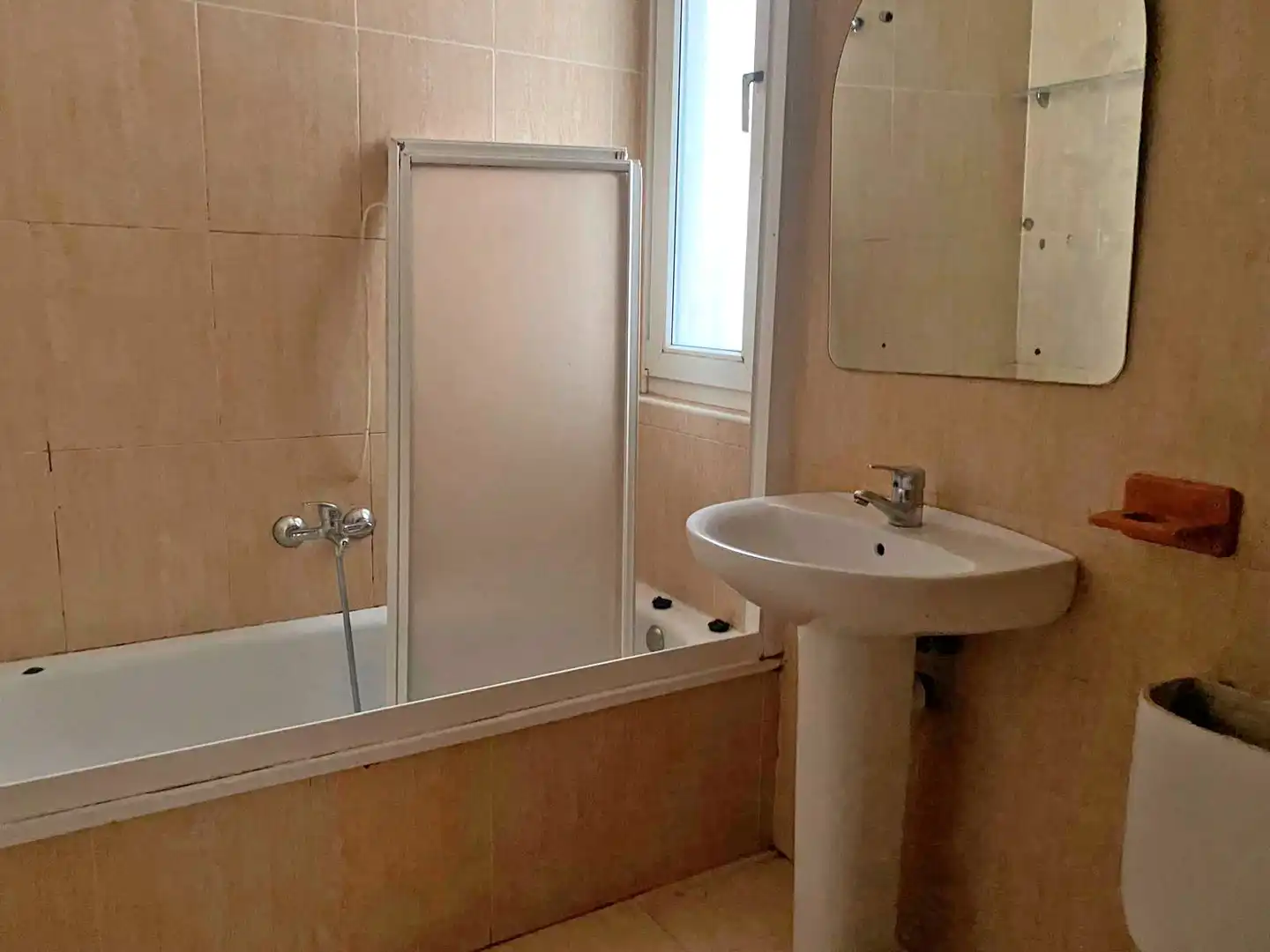 Bathroom of Flat for sale in El Astillero    with Terrace
