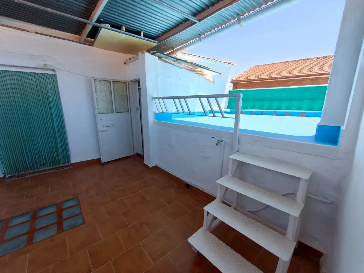 Piscina de Casa o xalet en venda en Consuegra amb Aire condicionat, Calefacció i Terrassa