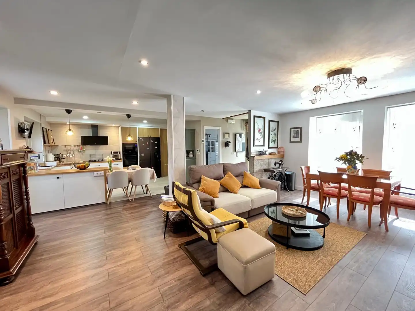 Sala de estar de Casa o chalet en venta en Muros con Amueblado
