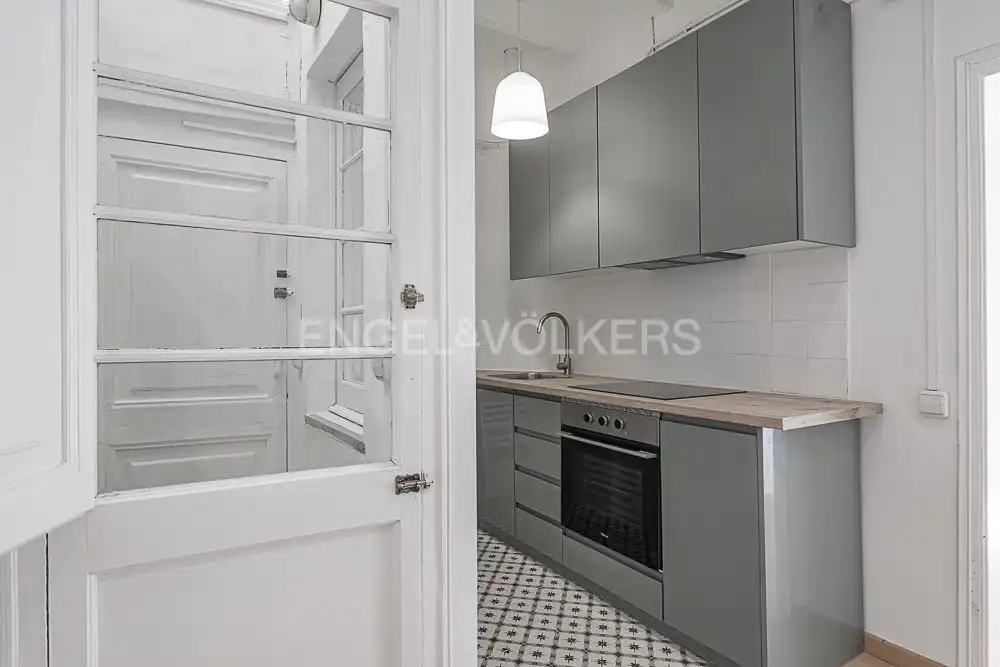 Küche von Wohnung zur Miete in Barcelona mit Heizung, Parkett und Möbliert