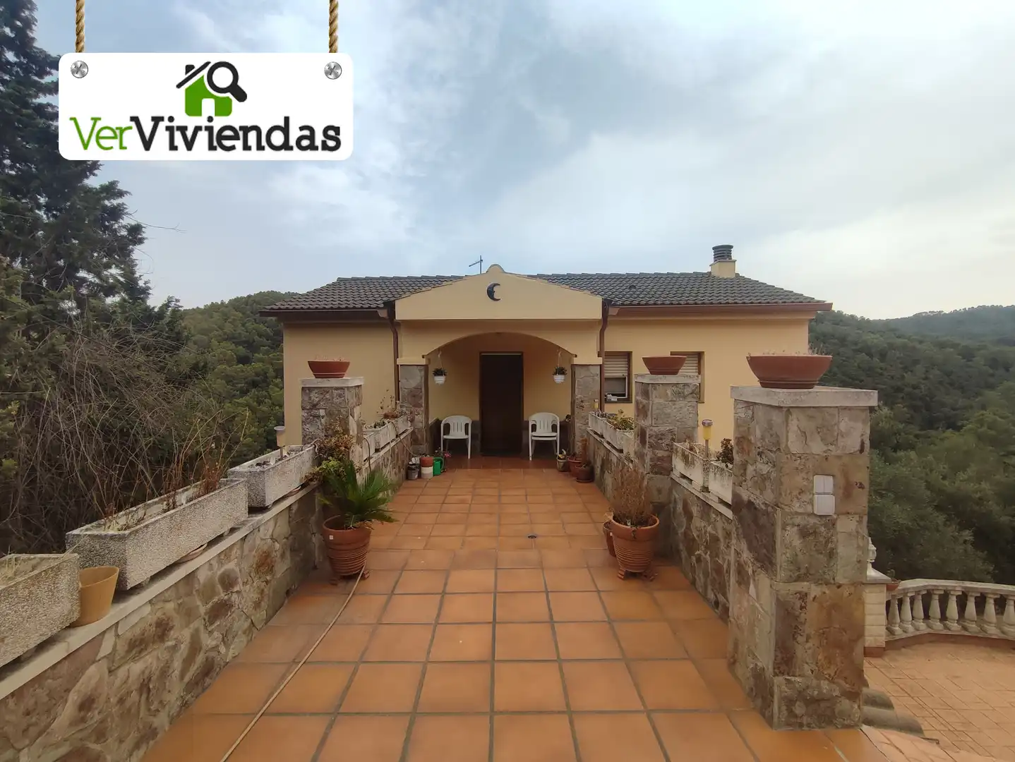 House with terrace for sale in Castellví de Rosanes