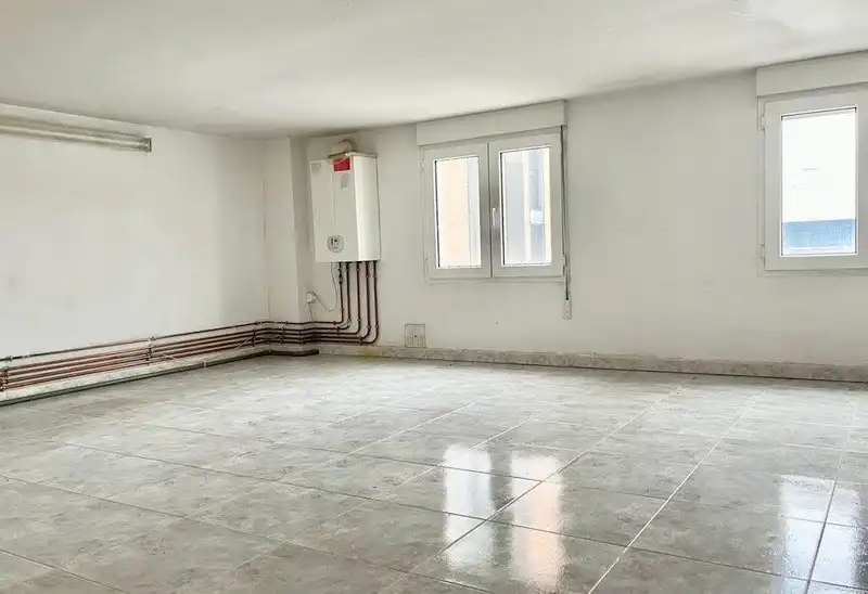 Local de alquiler en El Espinar con Calefacción