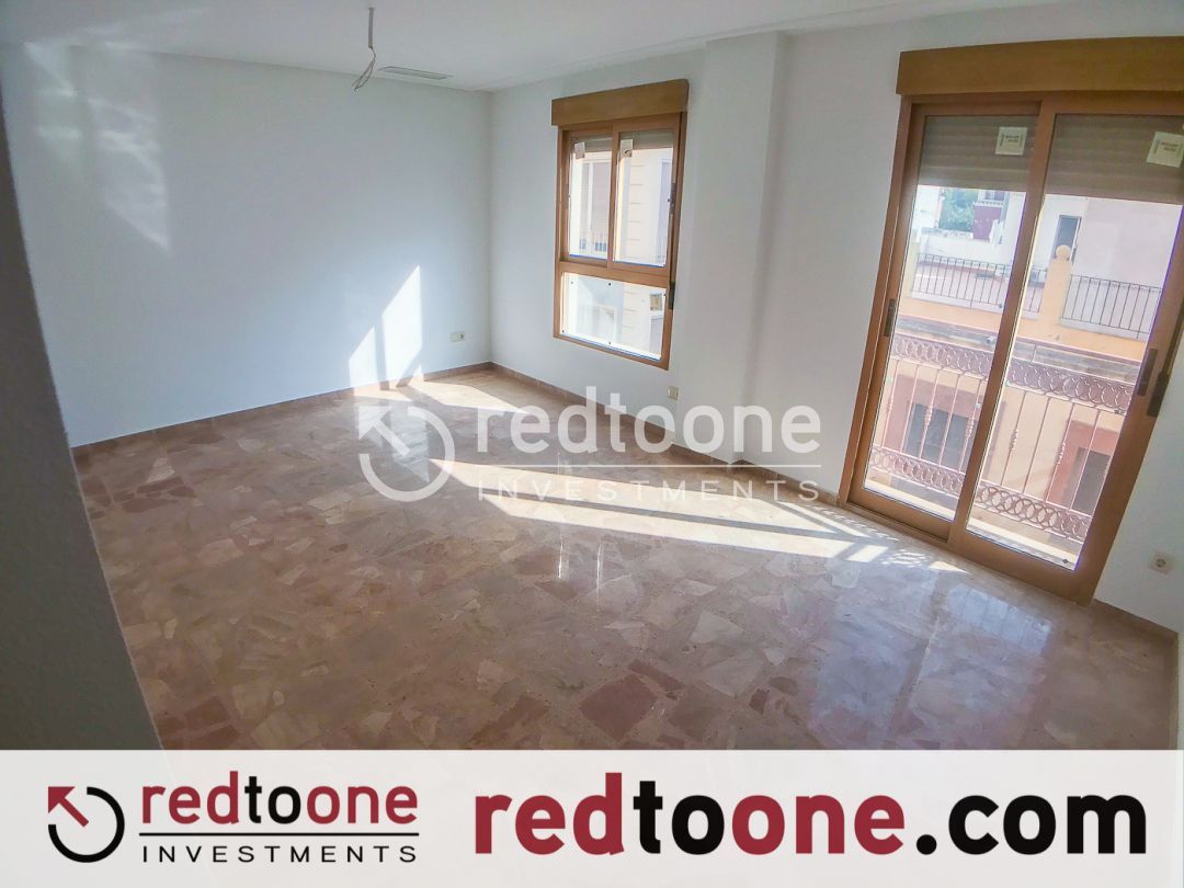 Bedroom of Flat for sale in Alicante / Alacant  with Air Conditioner, Heating and Alarm