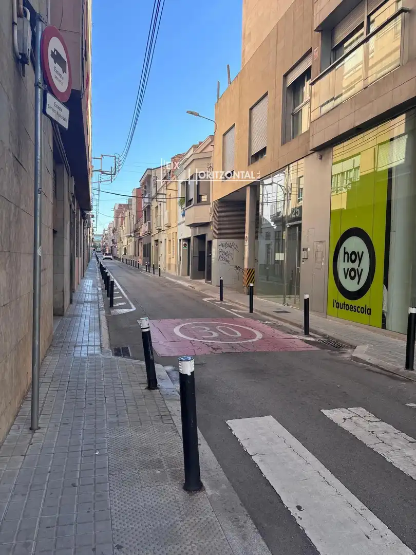 Vista exterior de Pis de lloguer en Centre - Sant Oleguer