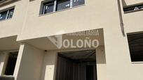 Vista exterior de Casa adosada en venda en Labastida / Bastida amb Calefacció, Jardí privat i Parquet