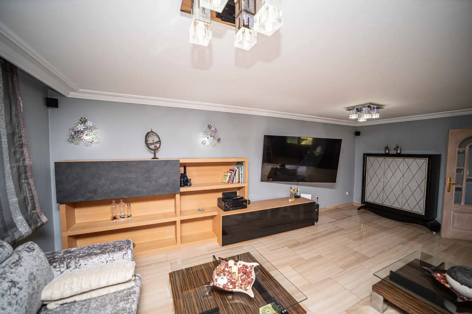 Sala de estar de Casa o chalet en venta en San Andrés del Rabanedo con Calefacción y Piscina