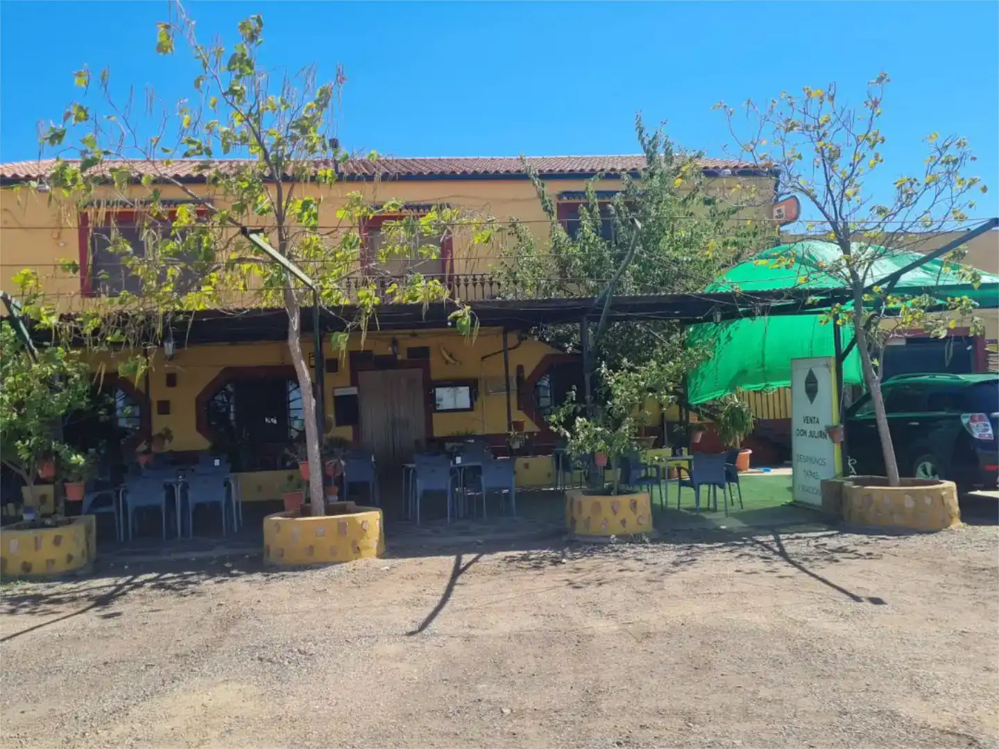 Local en venta en Casas de Don Pedro con Aire acondicionado, Parquet y Amueblado