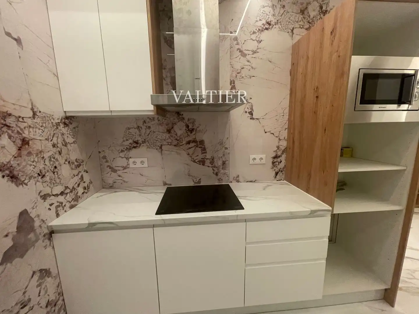 Kitchen of Flat for rent in Madrid  with Air Conditioner, Heating and Furnished