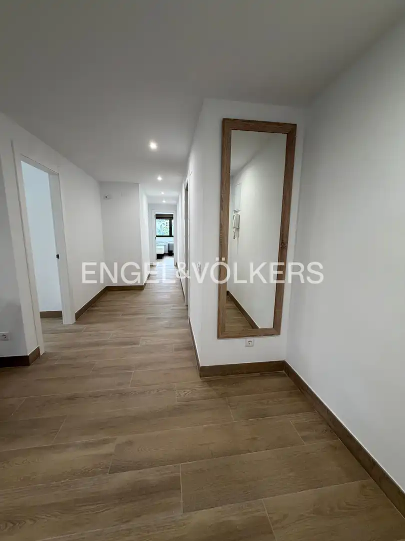 Piso de alquiler en Valencia con Aire acondicionado, Calefacción y Balcón