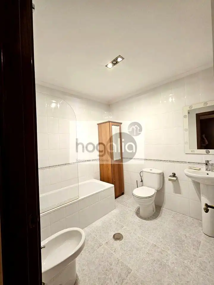 Baño de Piso en venta en Este - Alcosa- Torreblanca