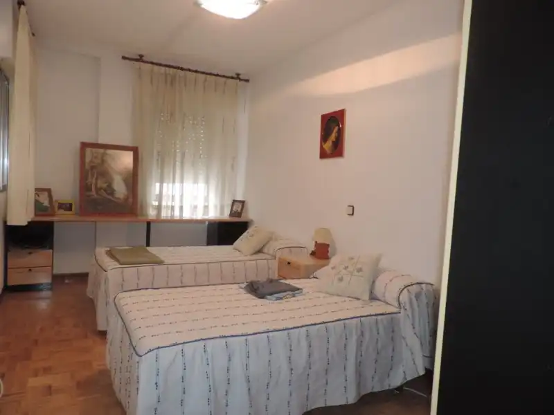 Habitación de Piso en venta en Guadalajara con Calefacción, Parquet y Terraza