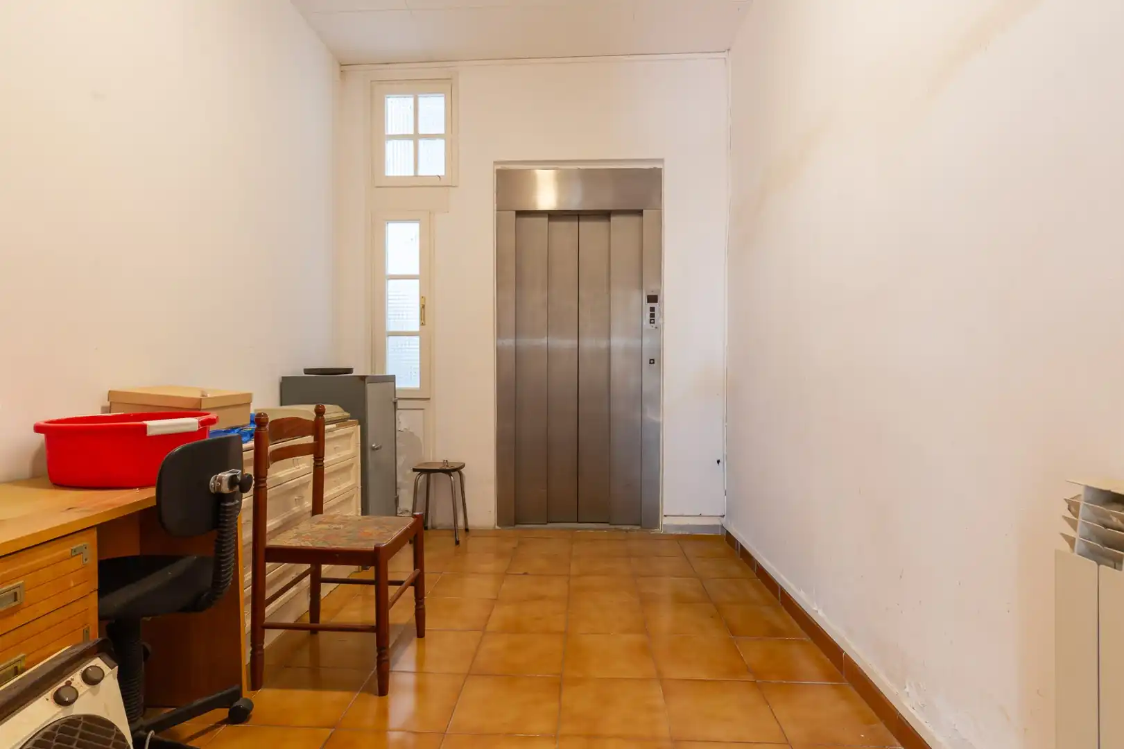 Casa adosada en venta en Esplugues de Llobregat con Calefacción, Terraza y Alarma