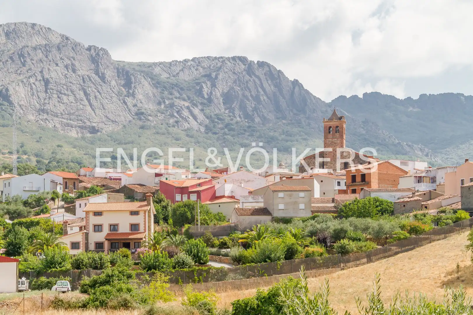 Casa o chalet en venta en Berzocana con Calefacción, Jardín privado y Terraza